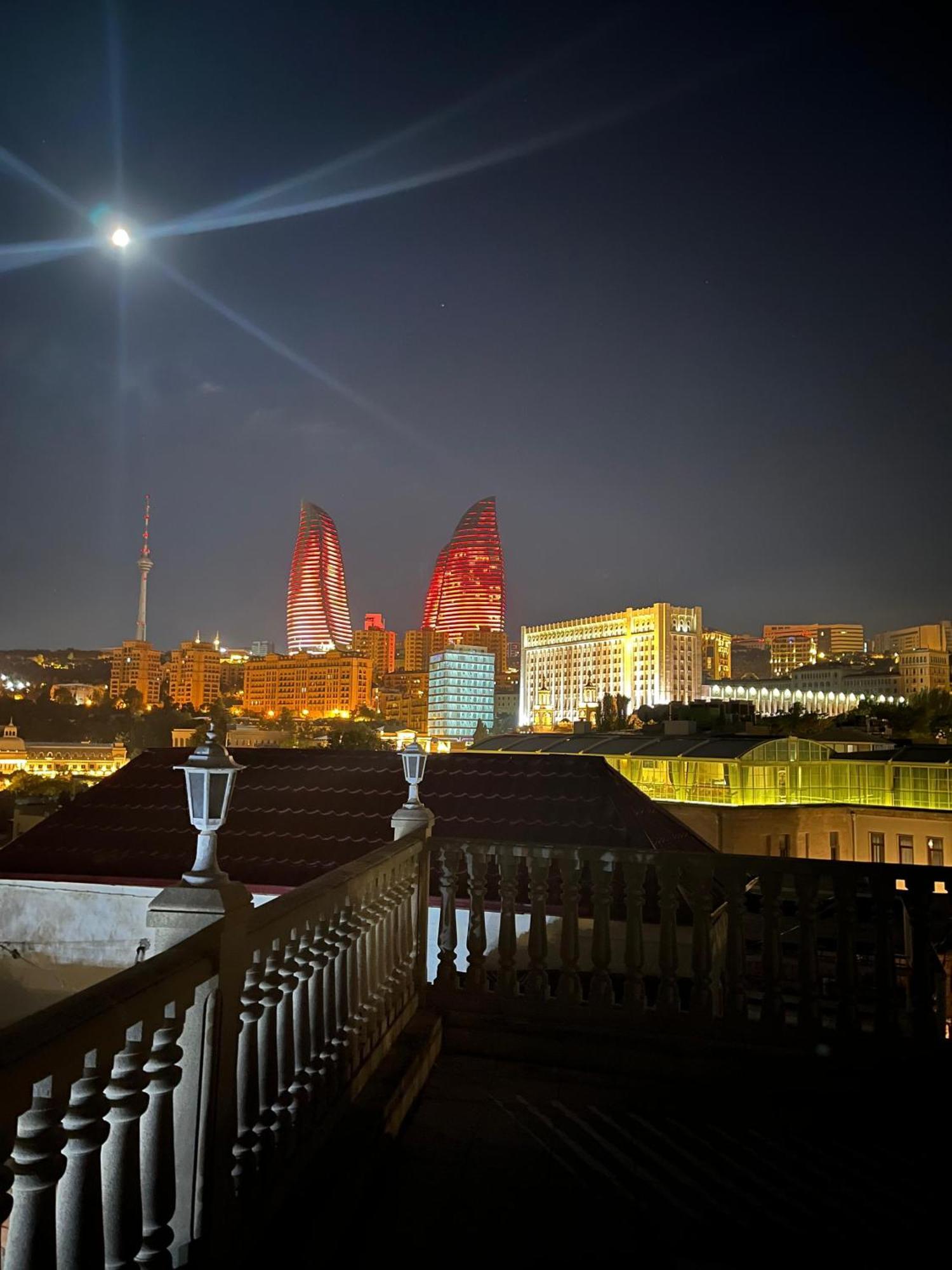 Cafe Terrace Hostel Baku Exteriör bild